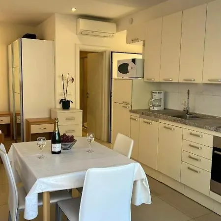 Apartman Paradise *